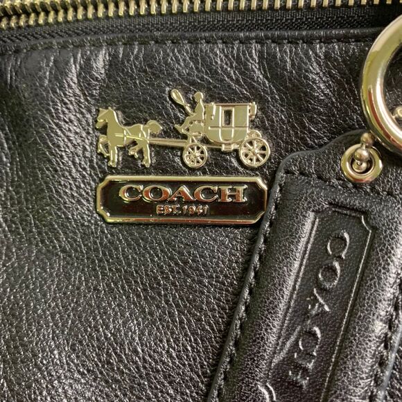 Coach Madison Black Leather Convertible Satchel with Shoulder Strap Medium Size - Picture 2 of 13